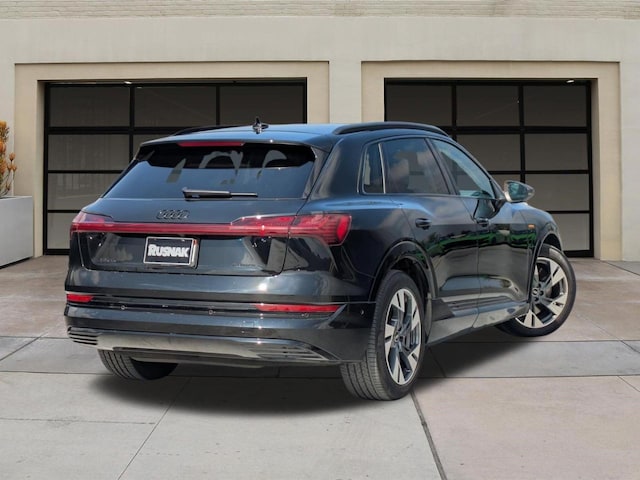 2023 Audi e-tron