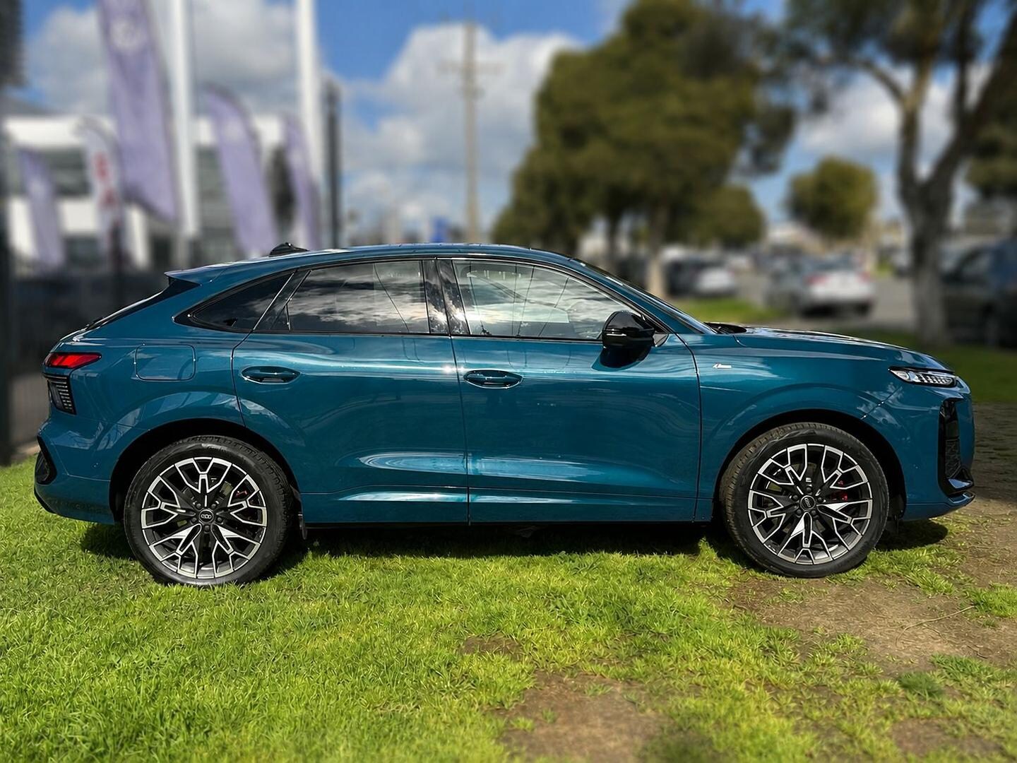 Image about Audi Q3 Sportback TFSI quattro 195 kW