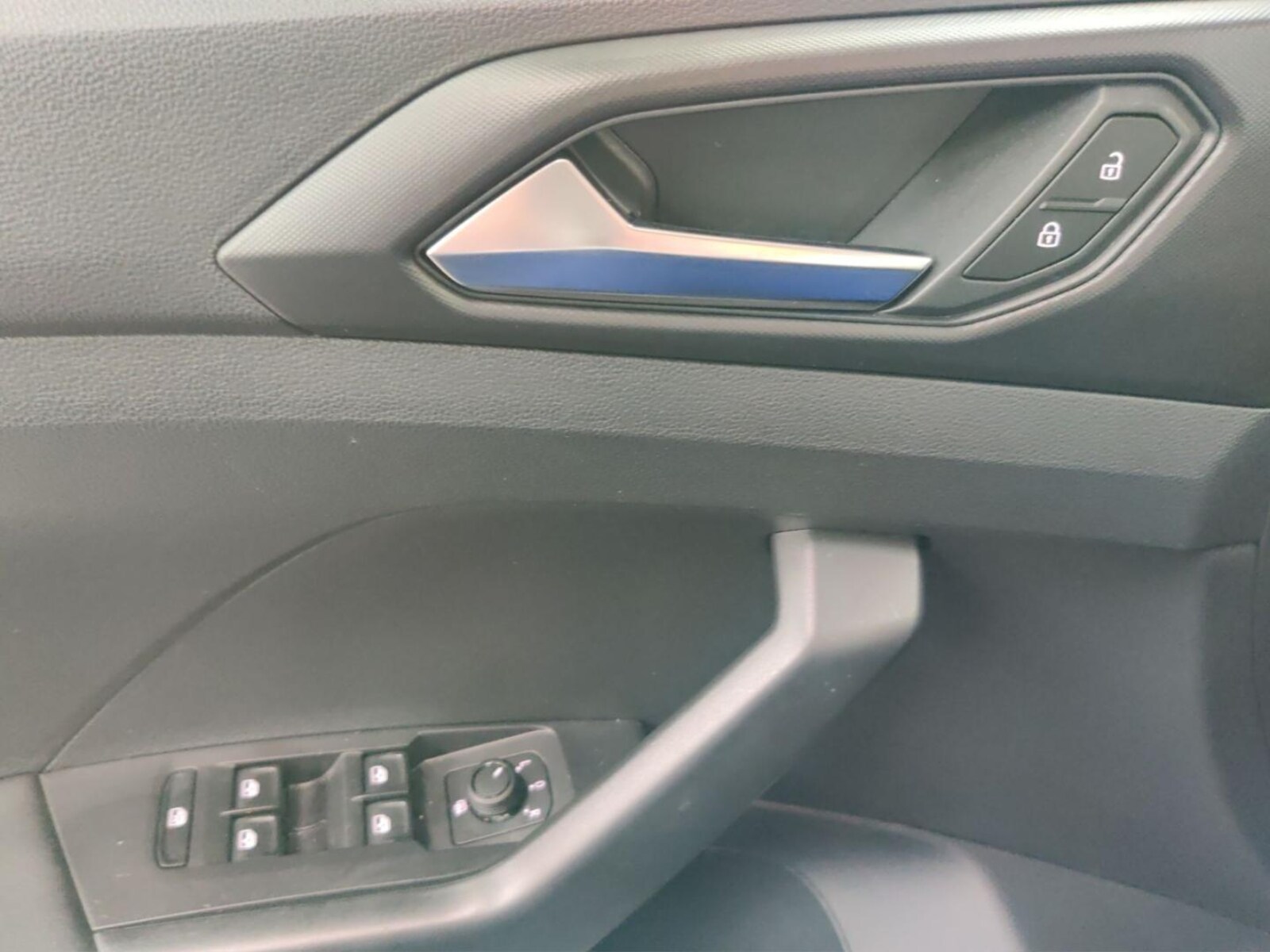 Volkswagen T-Cross – Bild 10