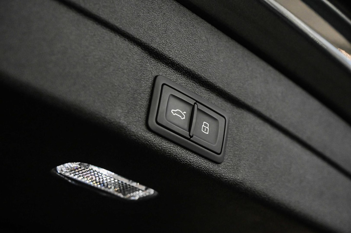 Image about Audi A5 Avant TFSI e e-hybrid quattro 270 kW S tronic