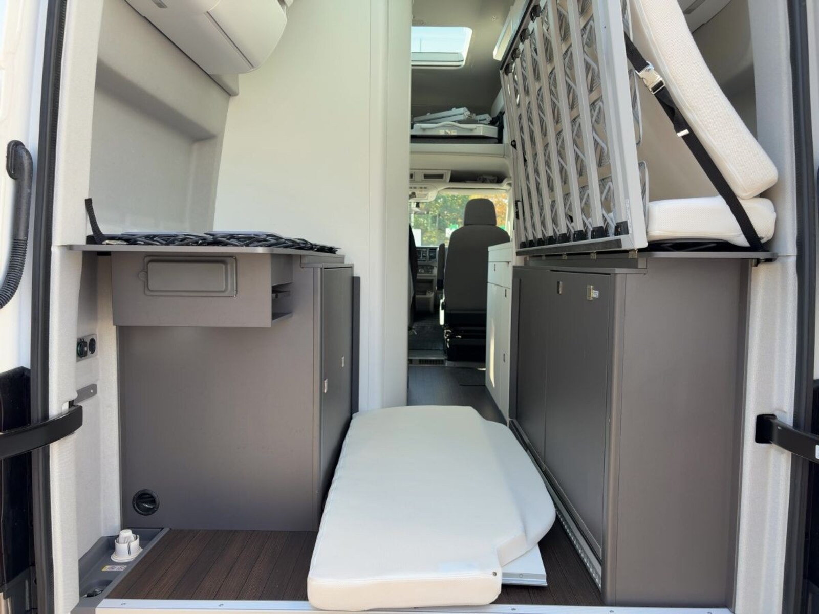 Volkswagen Grand California 600 – Bild 13