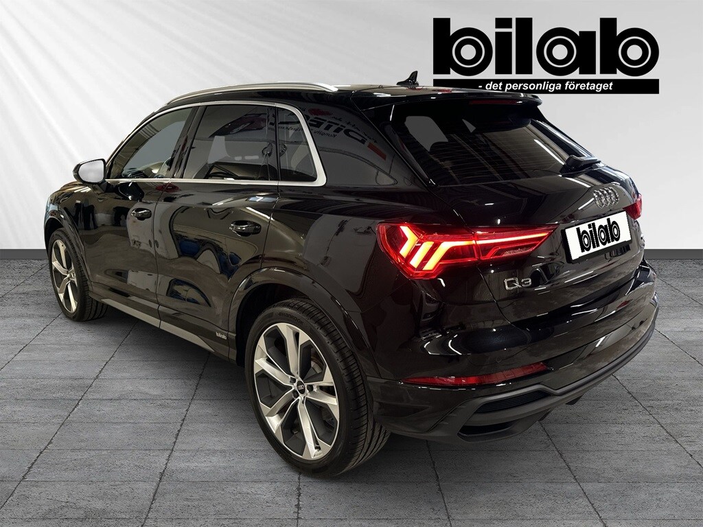 Image about Audi Q3 Q3 40 TFSI quattro S line 190 hk S tronic