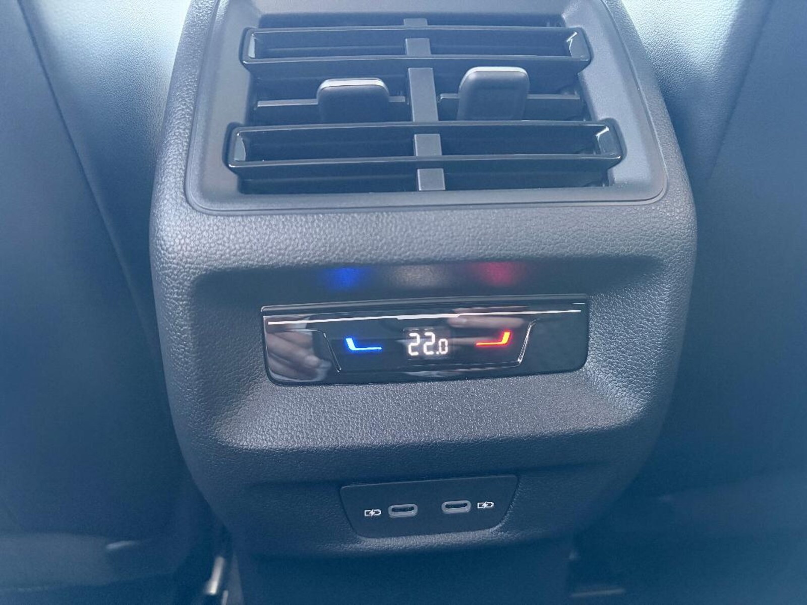 Volkswagen Tiguan – Bild 16