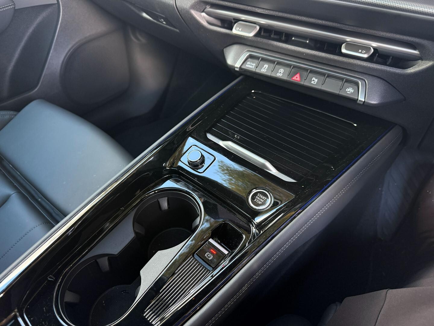 Image about Audi Q3 Sportback TFSI quattro 195 kW