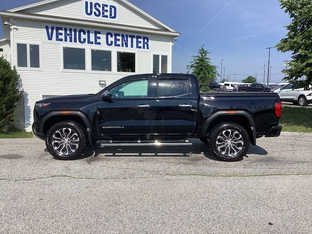 2024 GMC Canyon