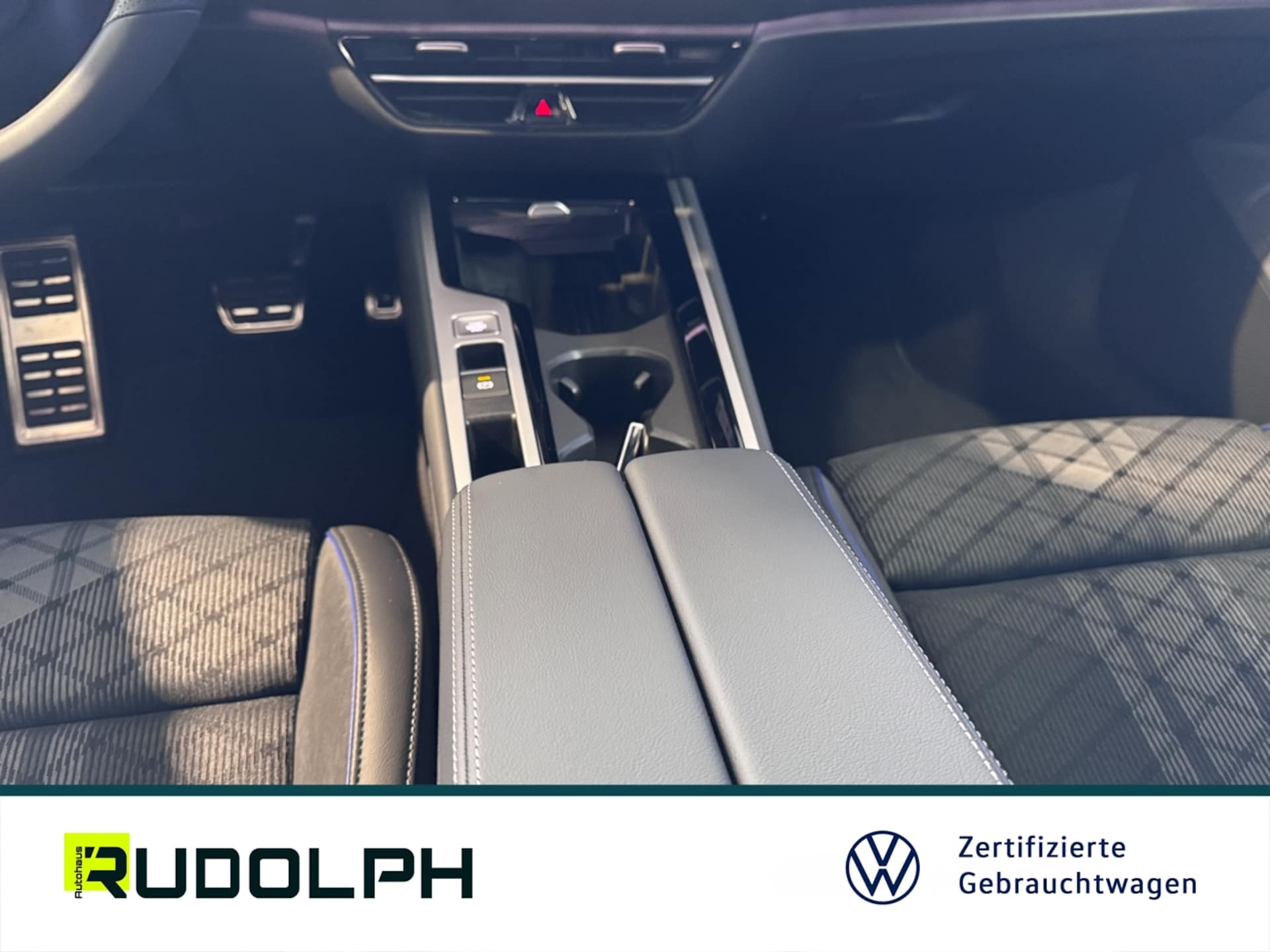 Volkswagen Passat R-Line