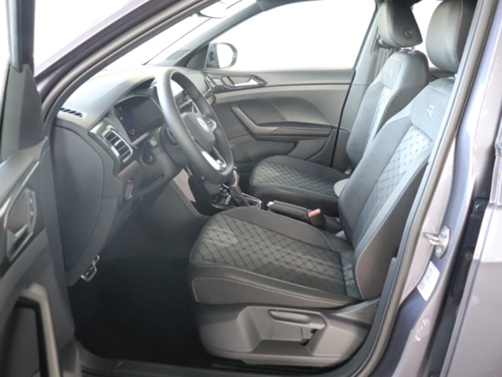 Volkswagen T-Cross – Bild 14