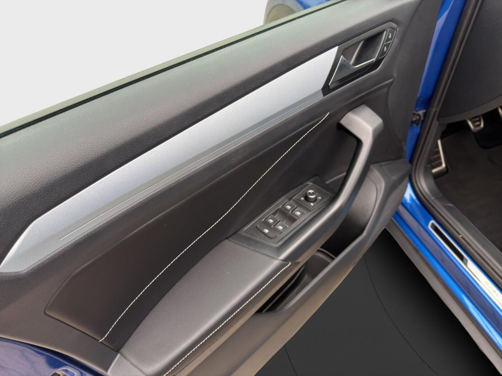 Volkswagen T-Roc – Bild 10
