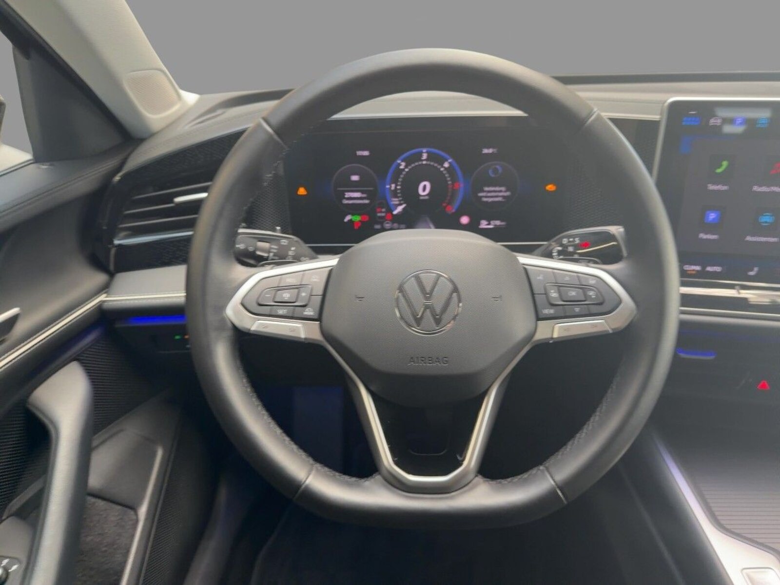 Volkswagen Passat – Bild 10