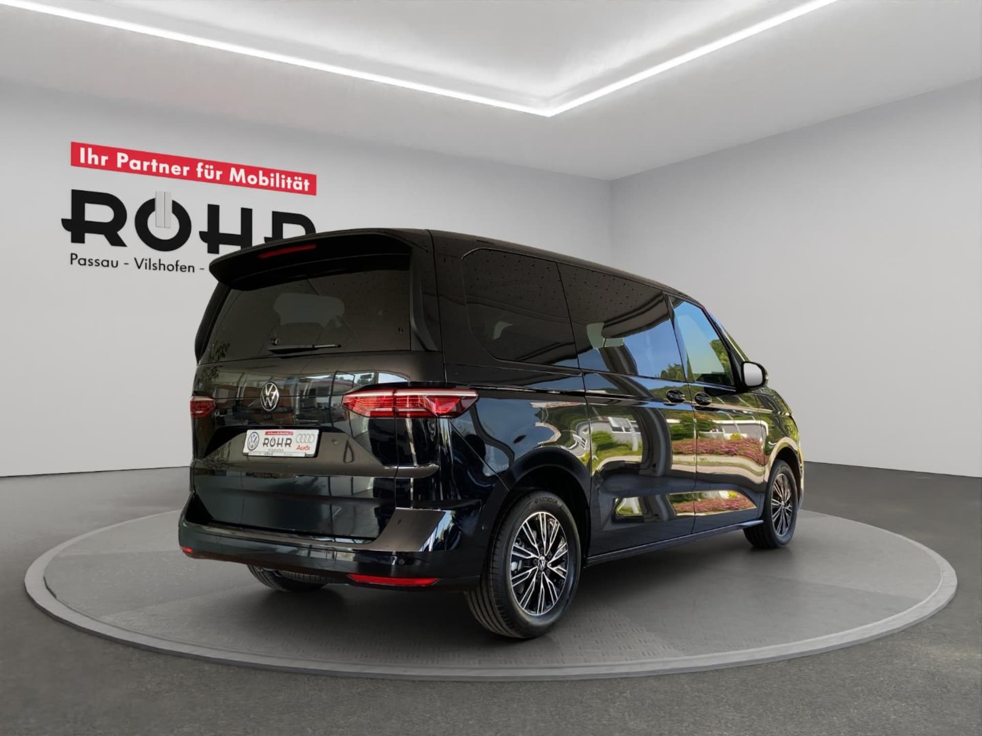 Volkswagen Multivan Basis-Modell