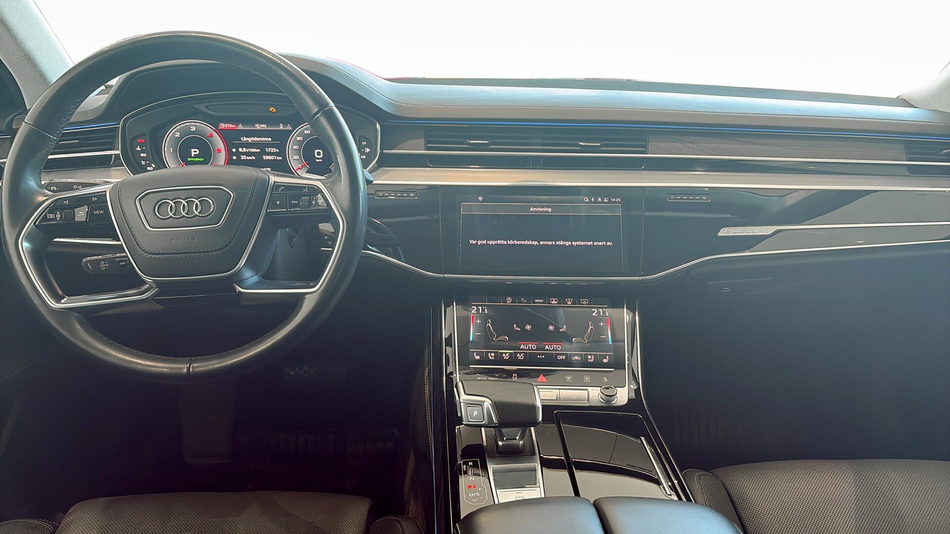 Bild som visar&nbsp;Audi A8&nbsp;A8 50 TDI quattro 286 hk tiptronic - för mer information kontakta din Audi Partner