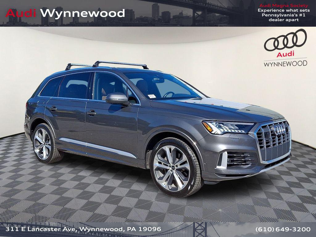 2023 Audi Q7 55 Premium Plus quattro Tiptronic's photo