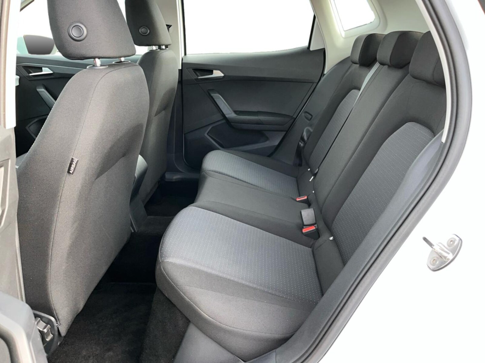 SEAT Arona – Bild 10