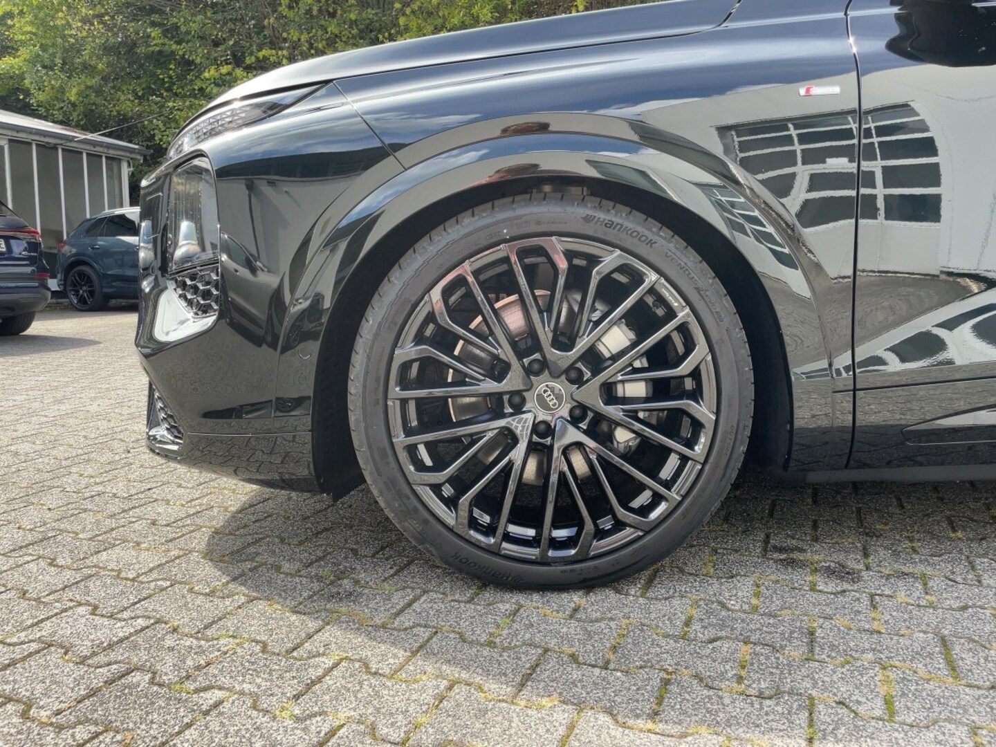 Bild über Audi Q7 SUV TDI quattro 220 kW tiptronic - für weitere Informationen kontaktieren Sie den Audi Partner