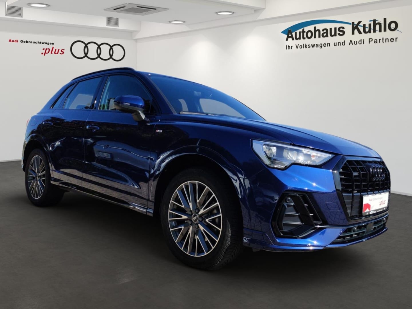 Bild über Audi Q3 S line 40 TFSI quattro S tronic - für weitere Informationen kontaktieren Sie den Audi Partner