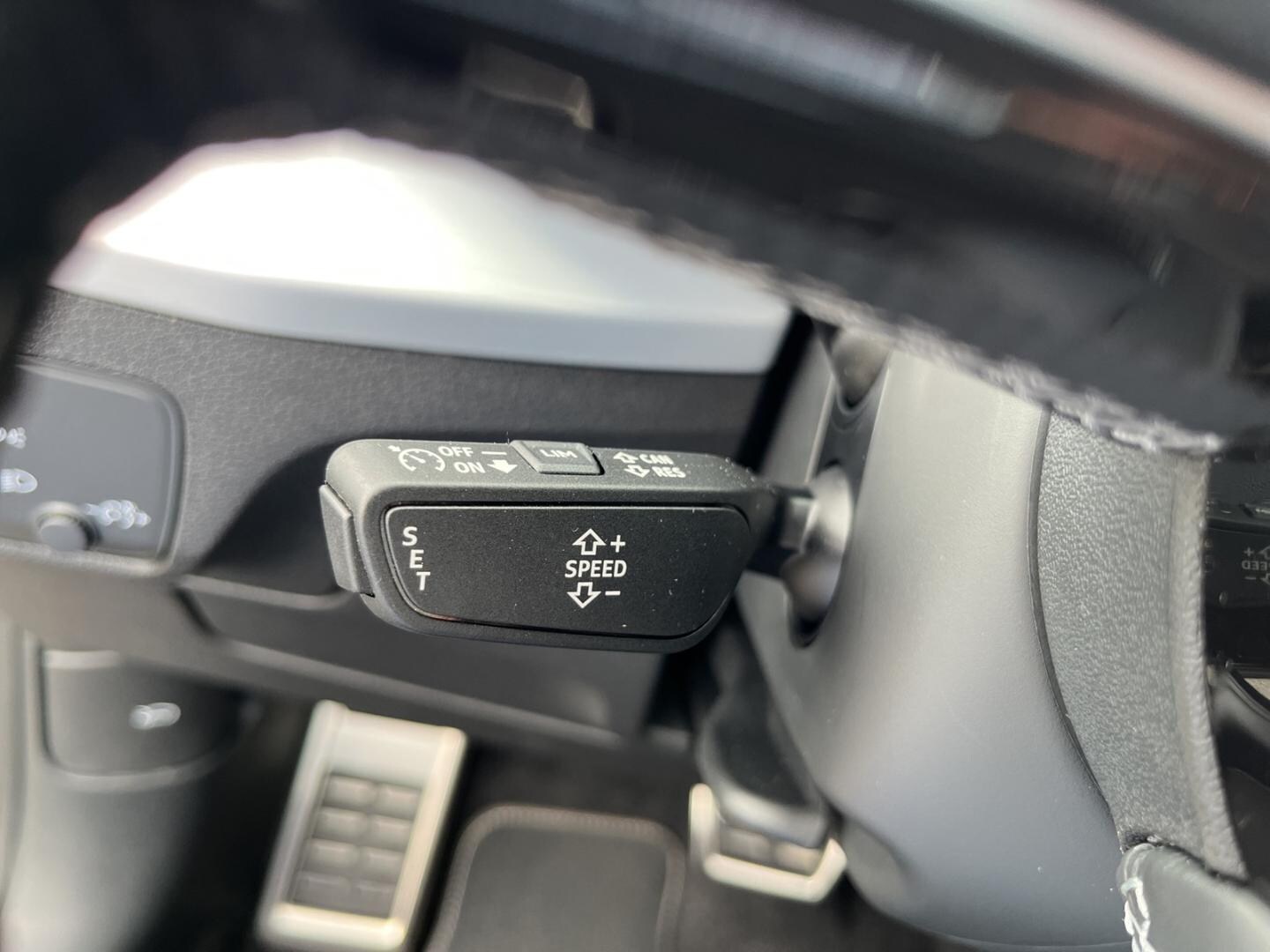Bild über Audi Q2 S line 35 TDI S tronic - für weitere Informationen kontaktieren Sie den Audi Partner