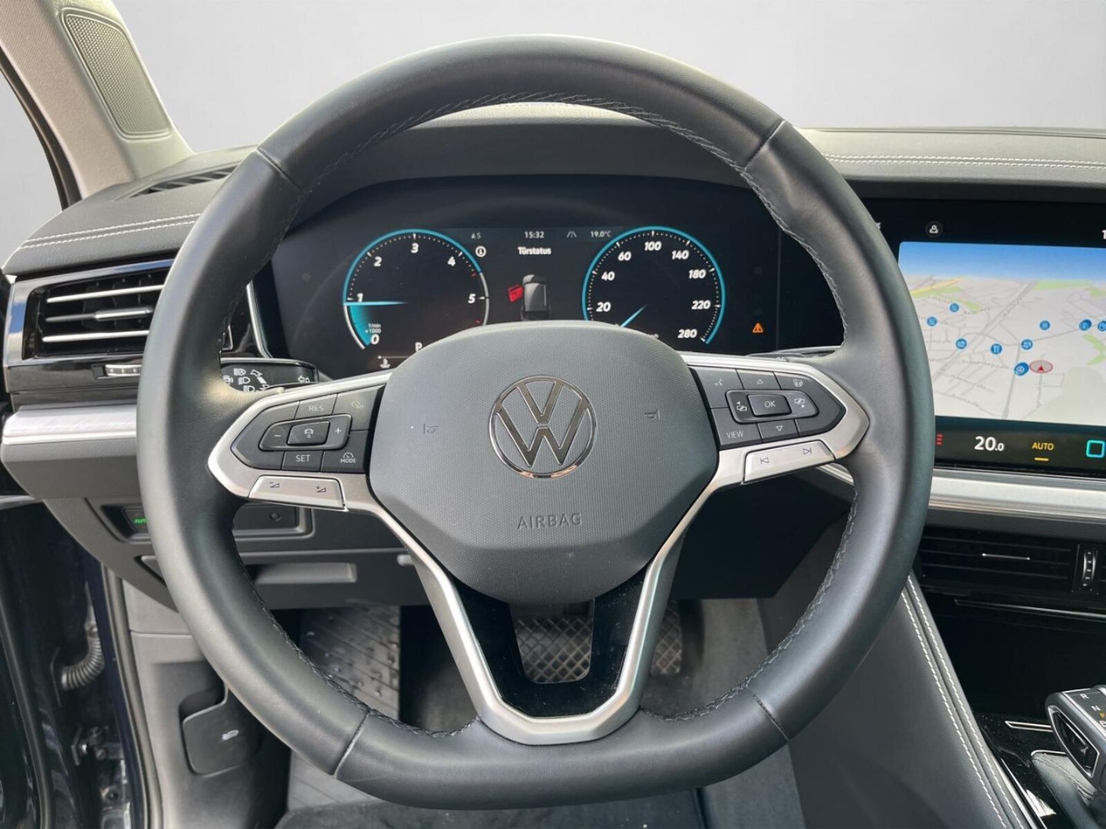 Volkswagen Touareg – Bild 9