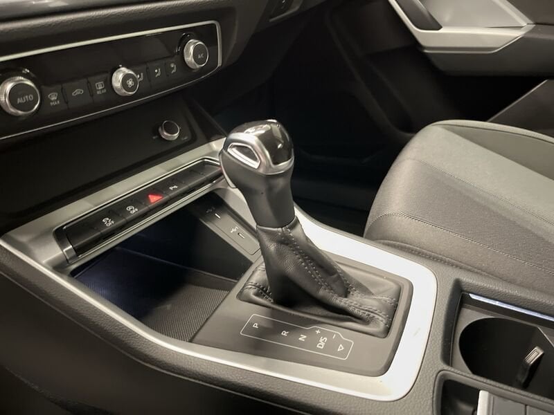 Immagine di Audi Q3 Business Advanced 35 TDI 110 kW (150 PS) S tronic - Vista: for more details contact your dealer