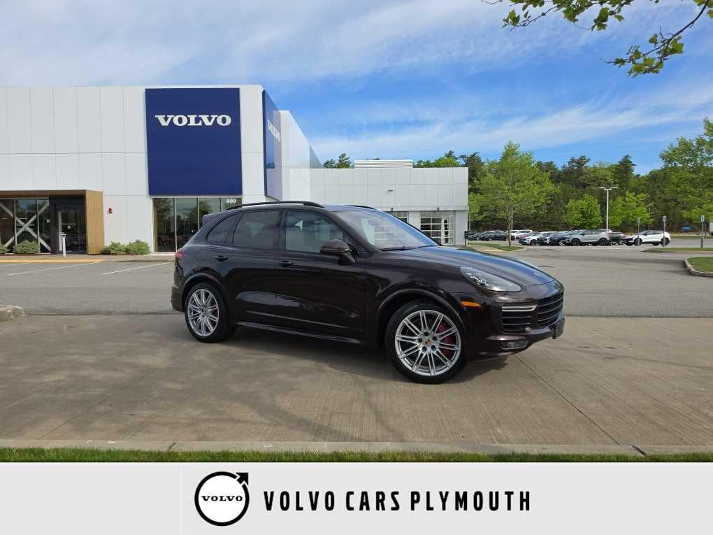 2016 Porsche Cayenne Turbo's photo