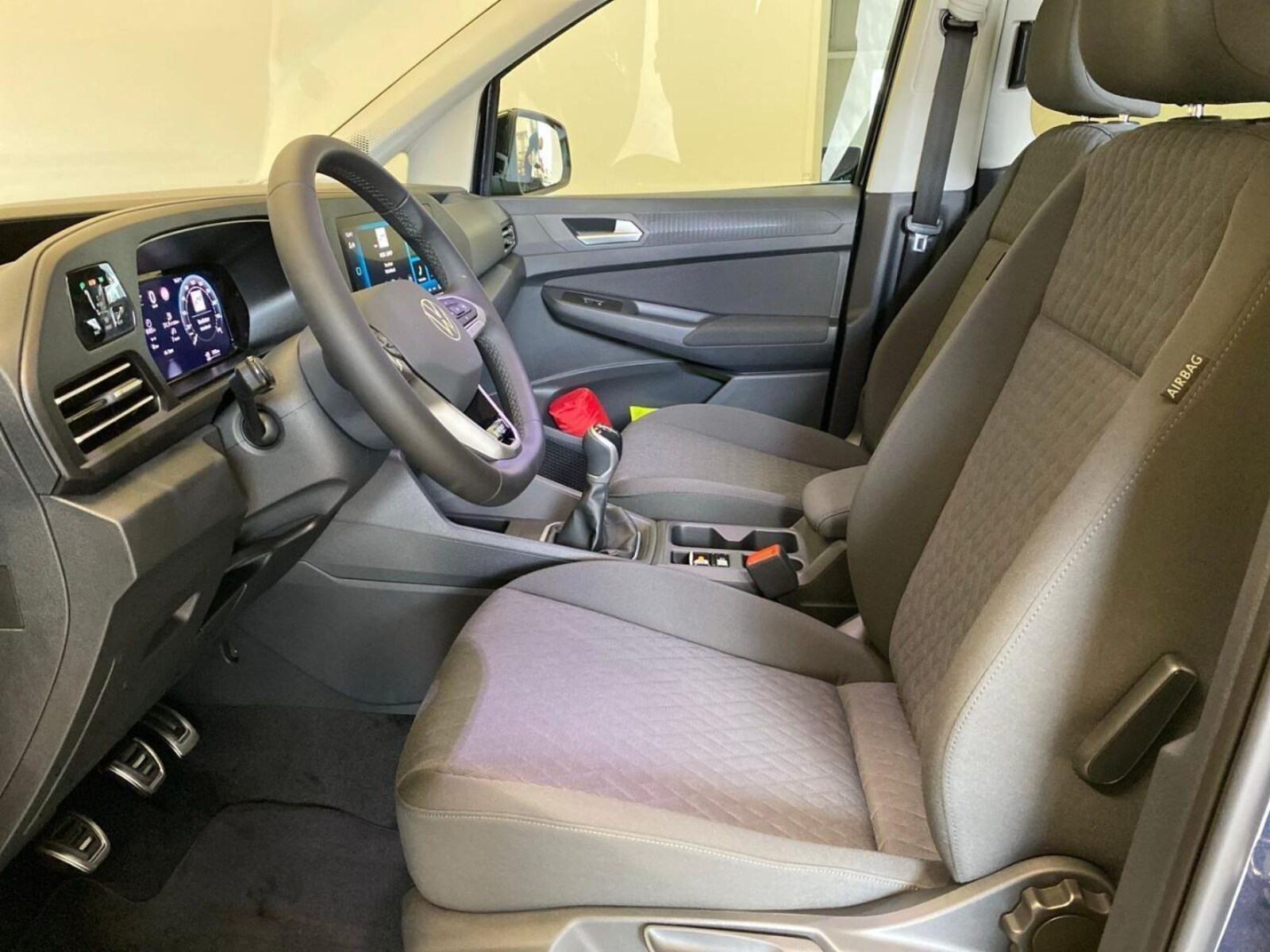 Volkswagen Caddy – Bild 10