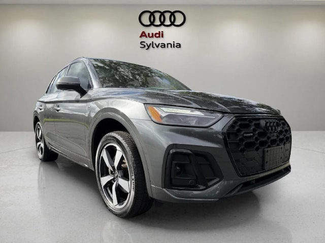 Photo of 2023 Audi Q5
