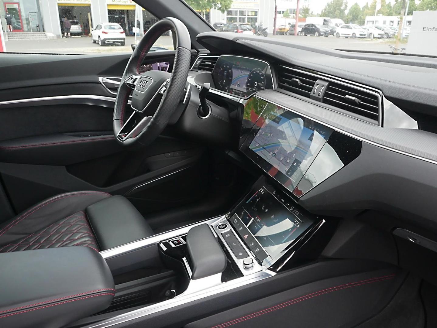 Image about Audi Q8 Sportback e-tron S line 55 e-tron quattro