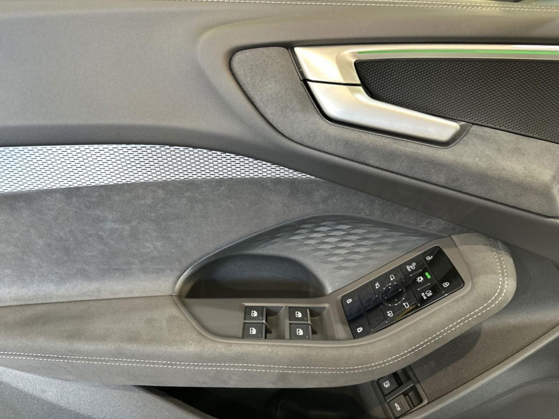 Audi A5 Avant e-hybrid
