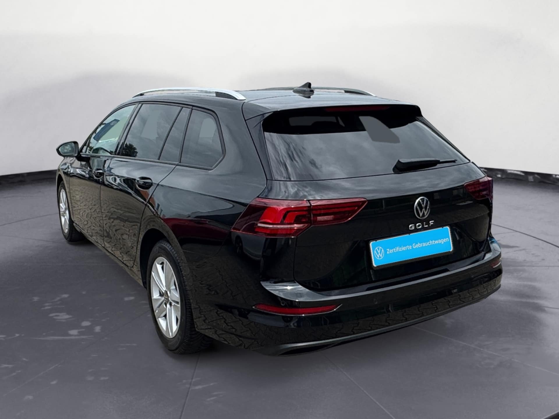 Volkswagen Golf Variant Life