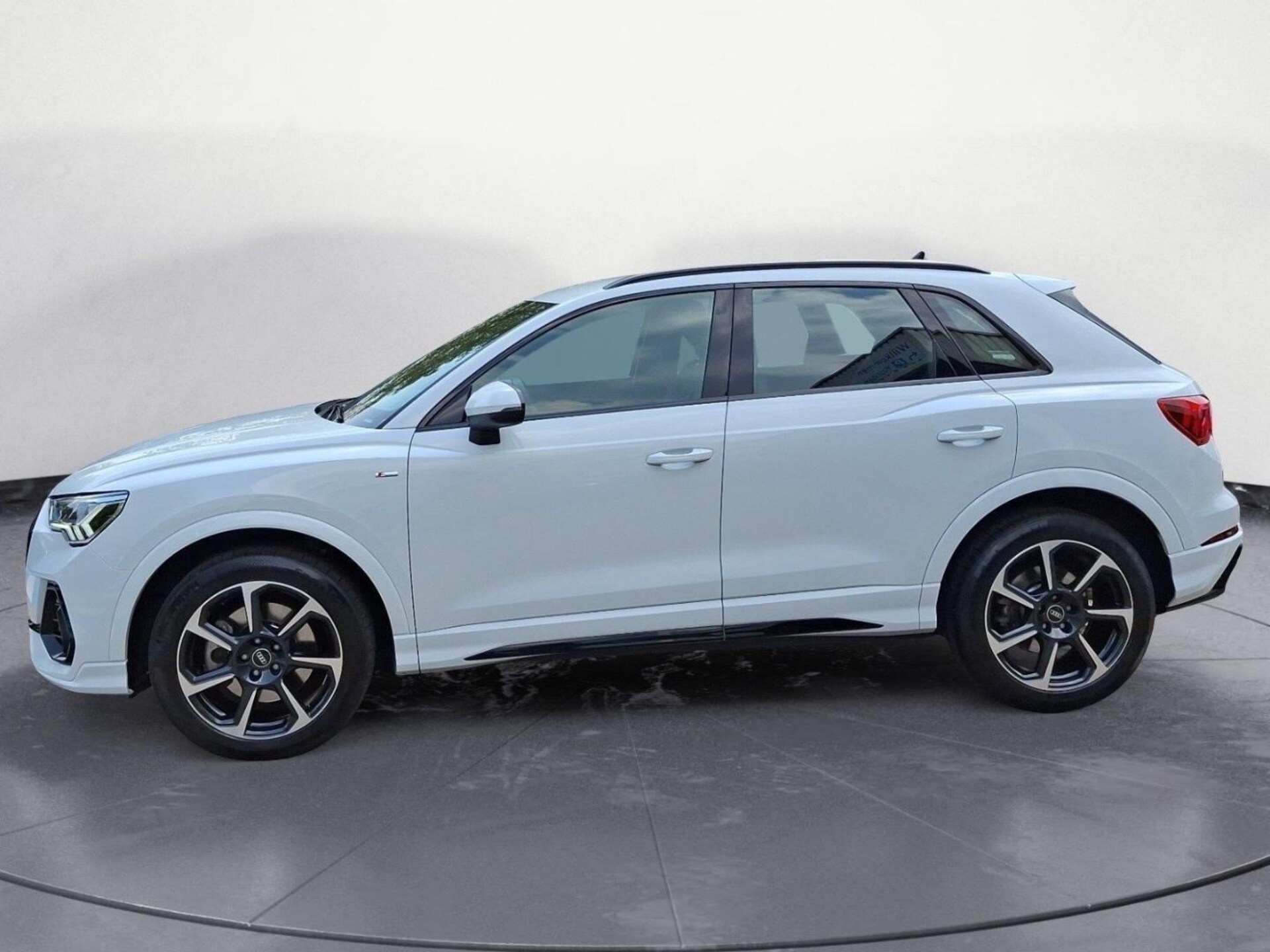 Audi Q3 SUV S line