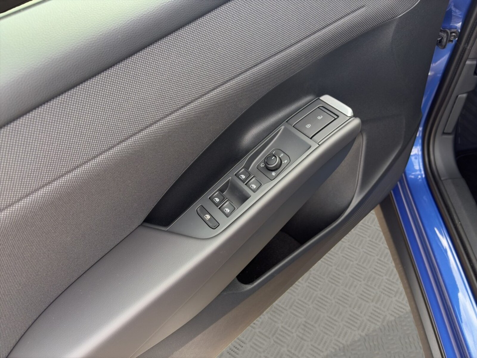 Volkswagen T-Roc – Bild 10