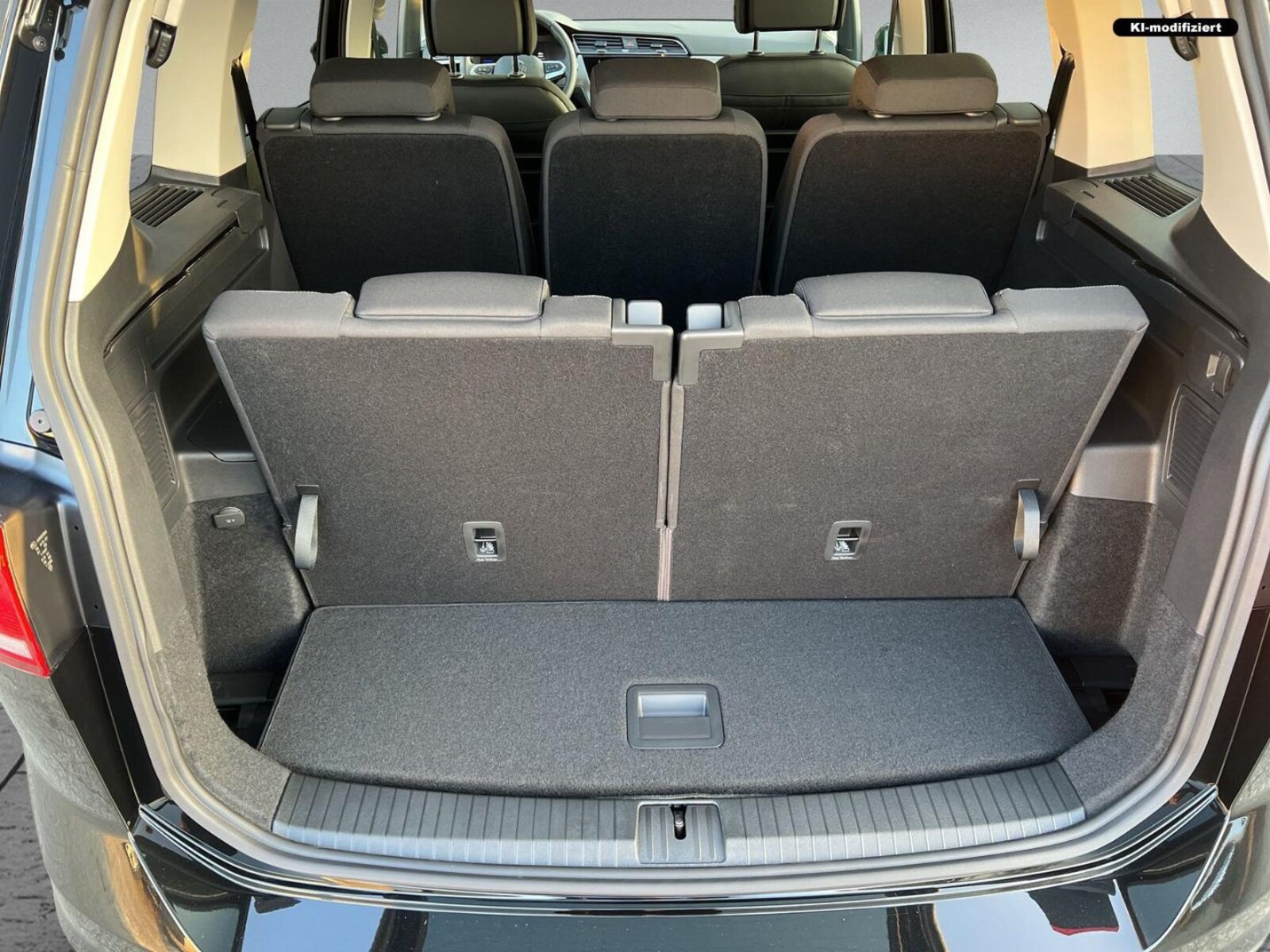 Volkswagen Touran – Bild 10