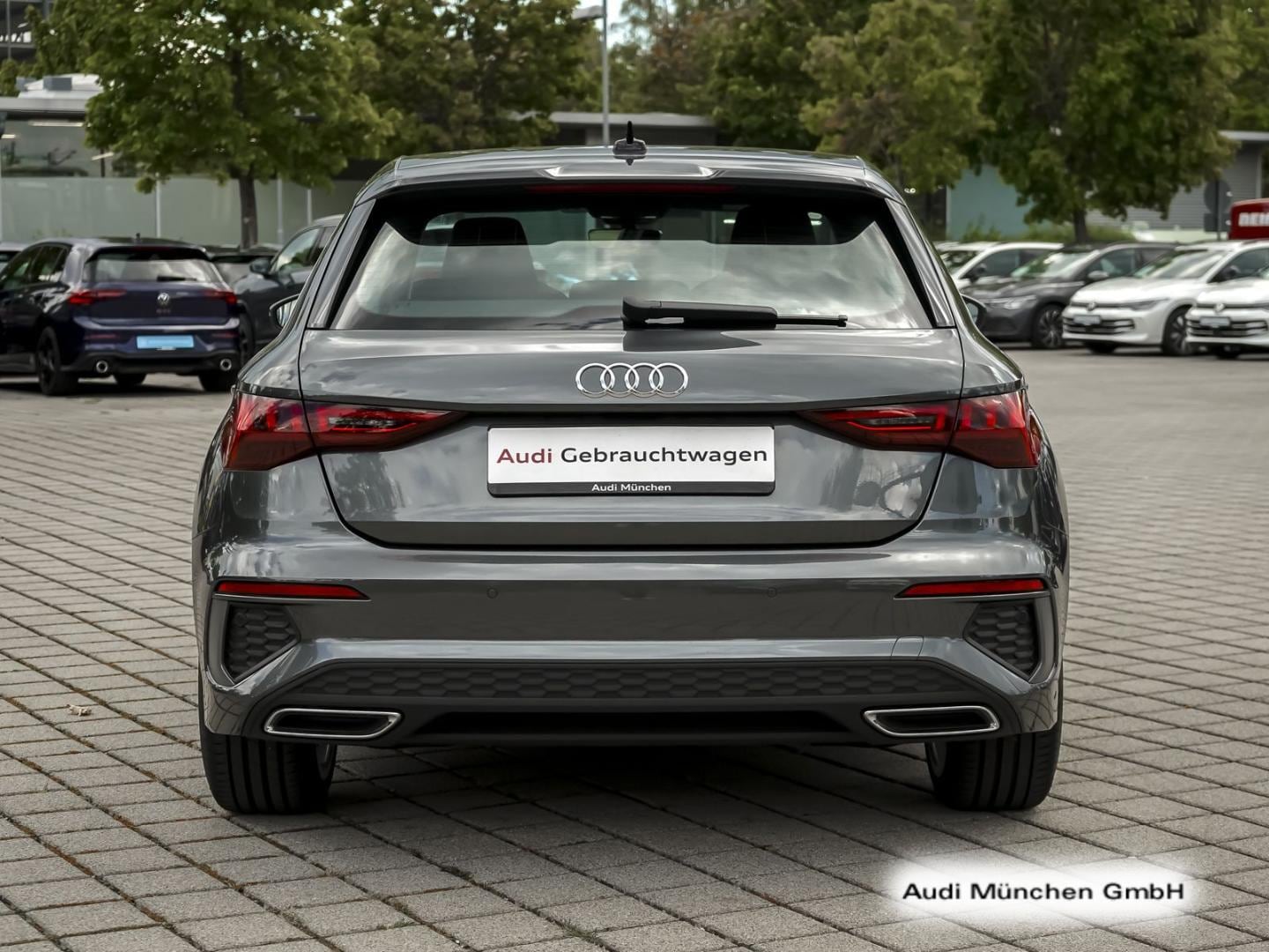 Bild über Audi A3 Sportback S line 35 TFSI Schaltgetriebe - für weitere Informationen kontaktieren Sie den Audi Partner
