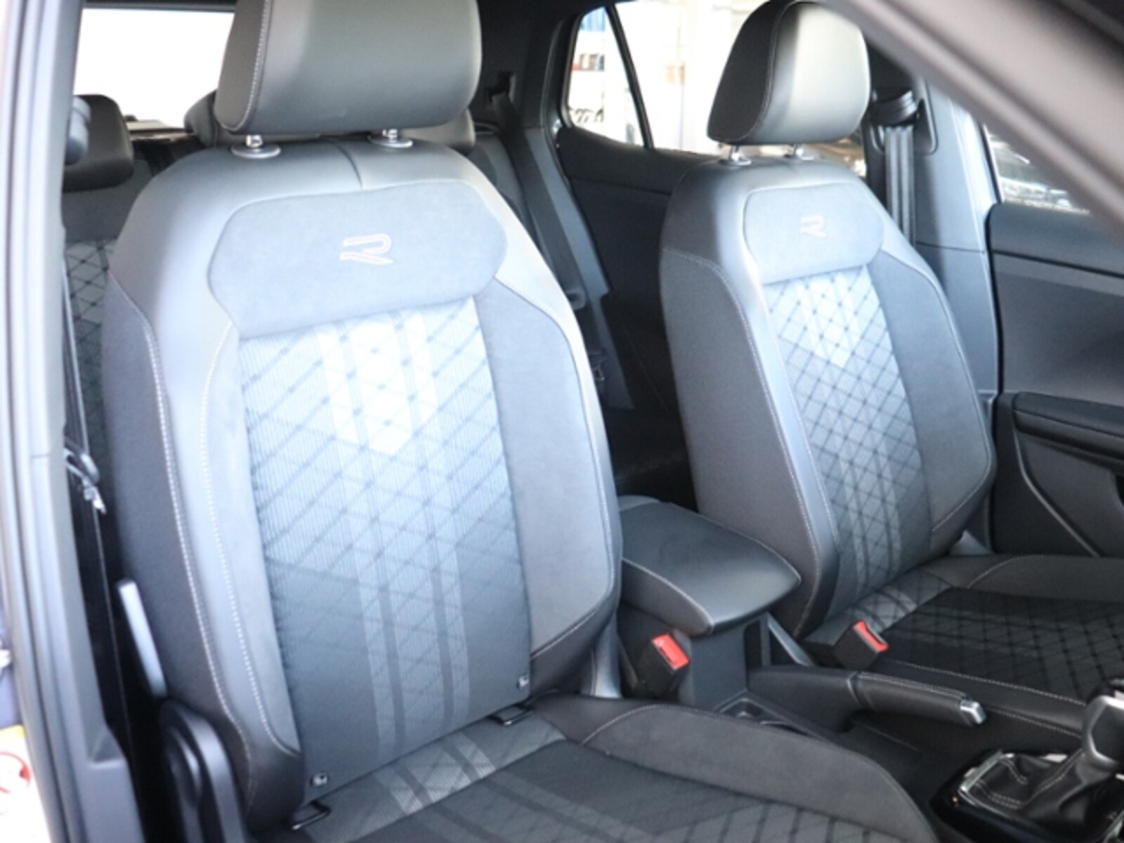 Volkswagen T-Cross – Bild 18