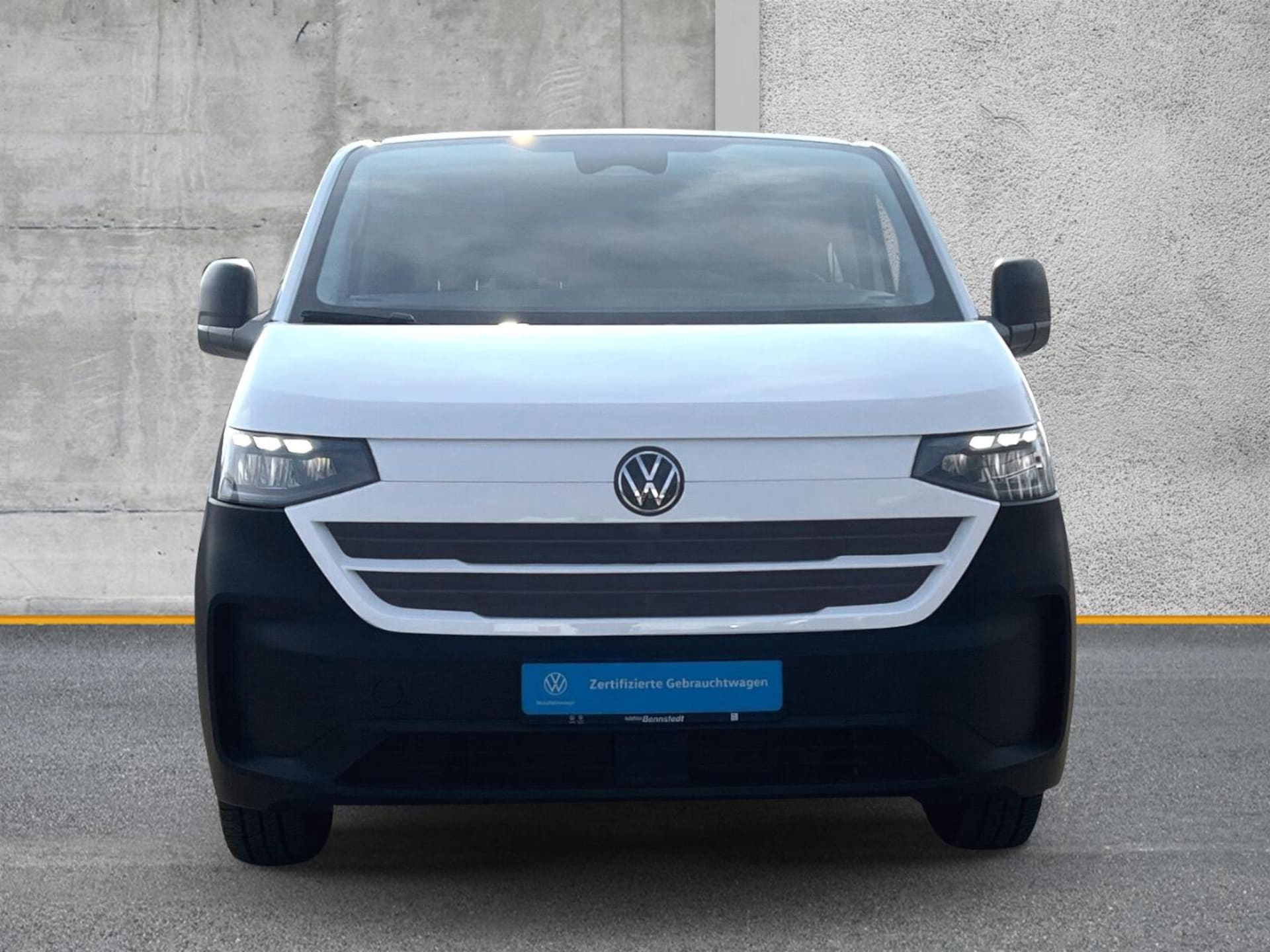 Volkswagen Caravelle langer Radstand Basis-Modell