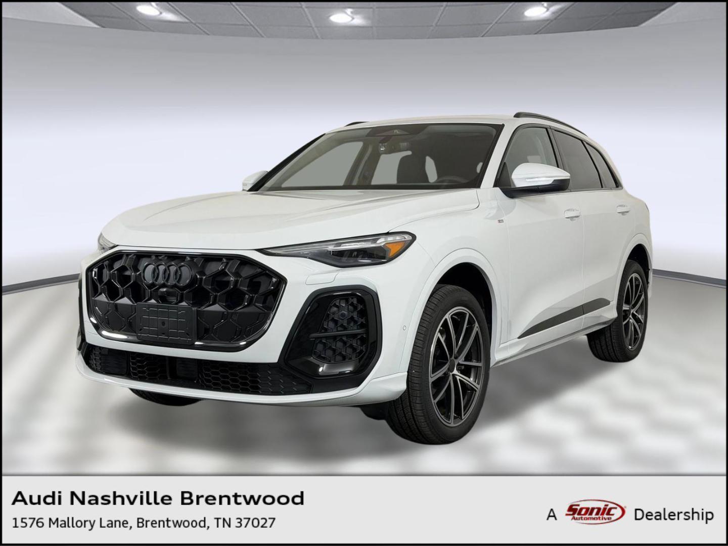 2026 Audi Q5 Premium Plus quattro's photo