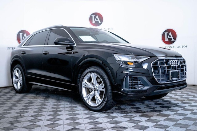 Photo of 2023 Audi Q8 