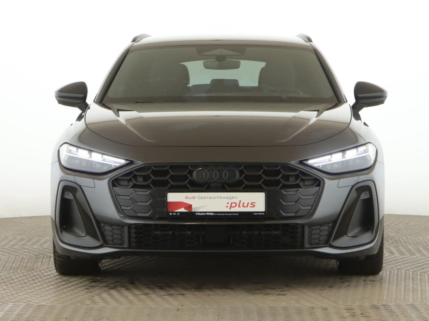 Bild über Audi A5 Avant e-hybrid e-hybrid quattro 220 kW S tronic - für weitere Informationen kontaktieren Sie den Audi Partner