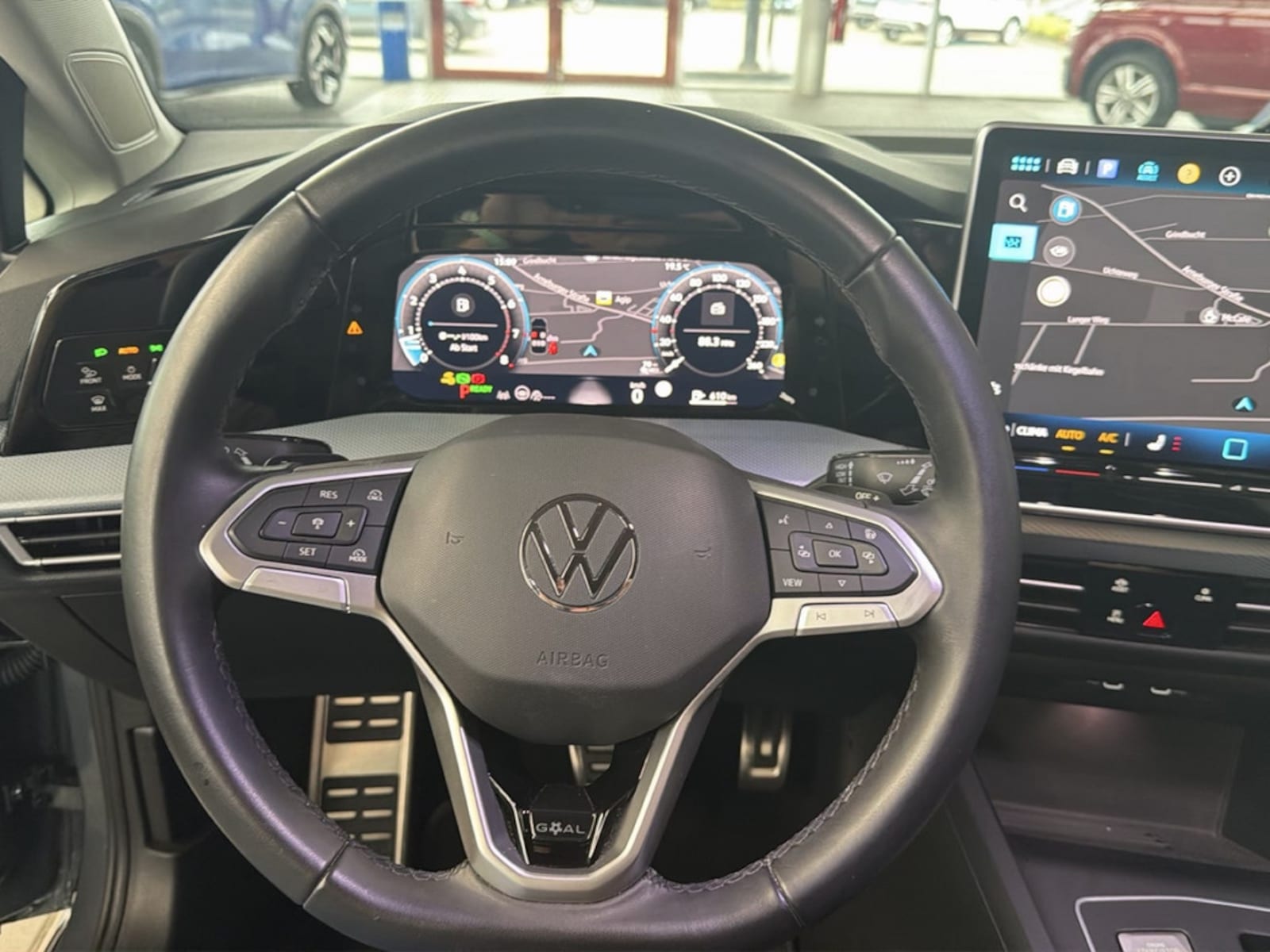 Volkswagen Golf Variant – Bild 13