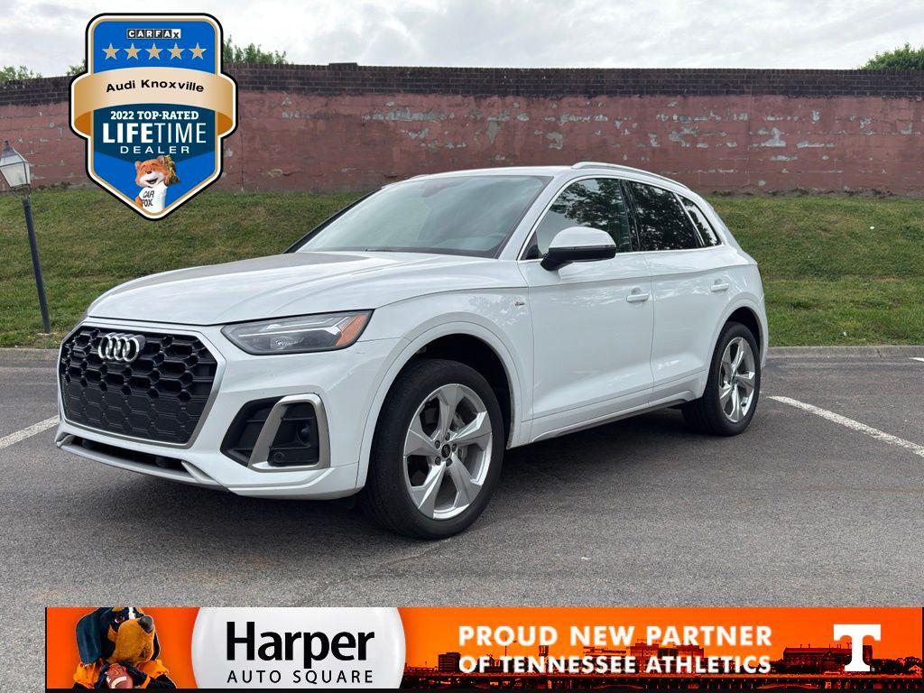 2022 Audi Q5 Premium Plus