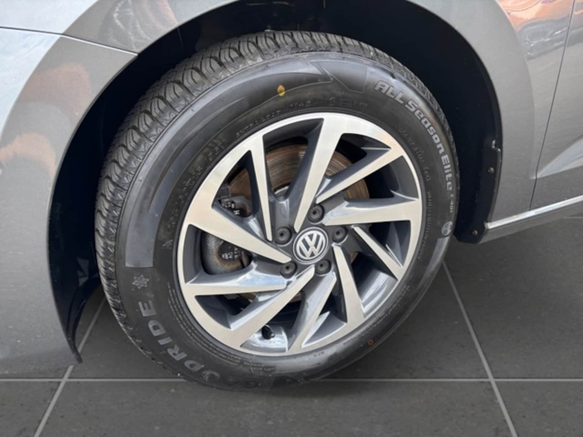 Volkswagen Touran SOUND