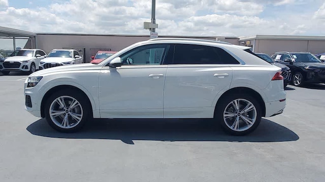 2023 Audi Q8