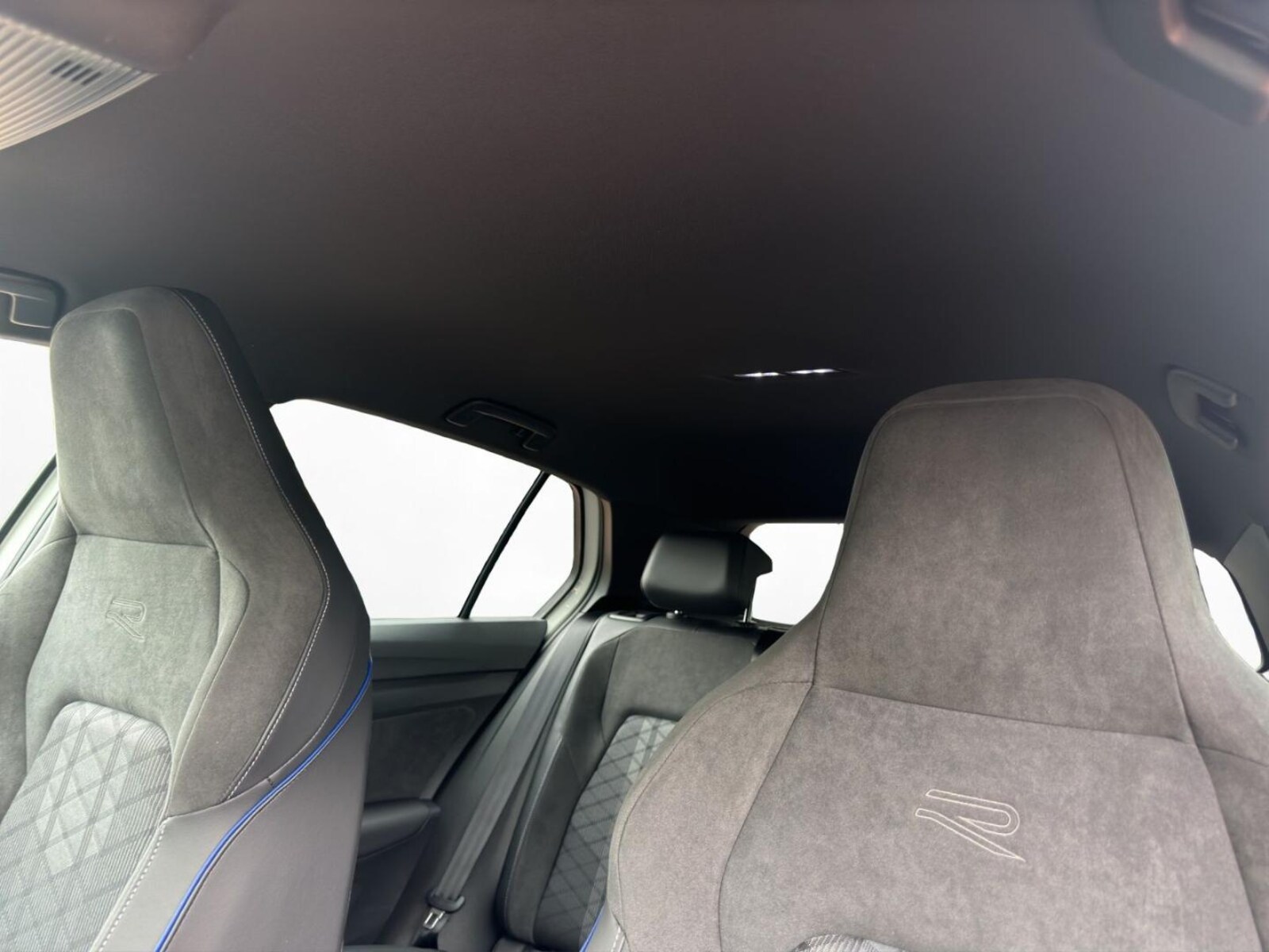 Volkswagen Golf – Bild 9