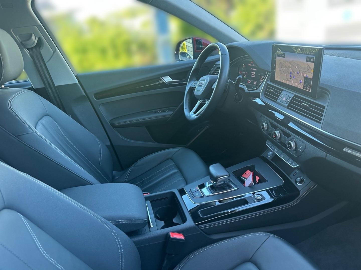 Bild über Audi Q5 40 TFSI quattro S tronic - für weitere Informationen kontaktieren Sie den Audi Partner