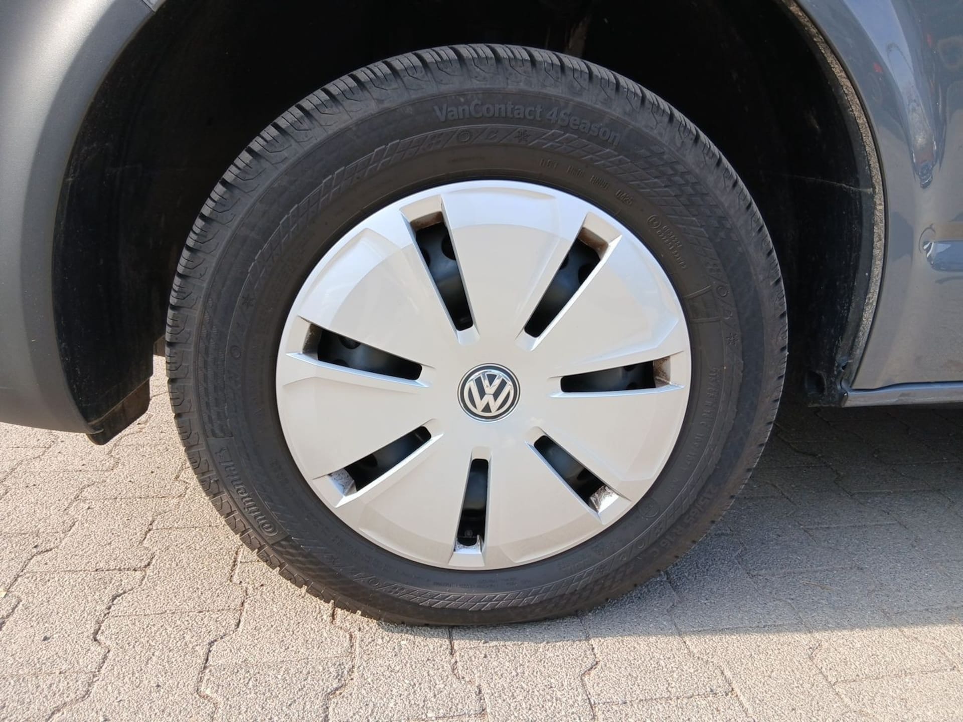 Volkswagen T6.1 Transporter Kombi kurzer Radstand