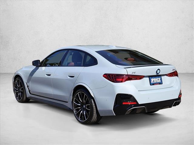 2025 BMW i4 M50 - Photo 10