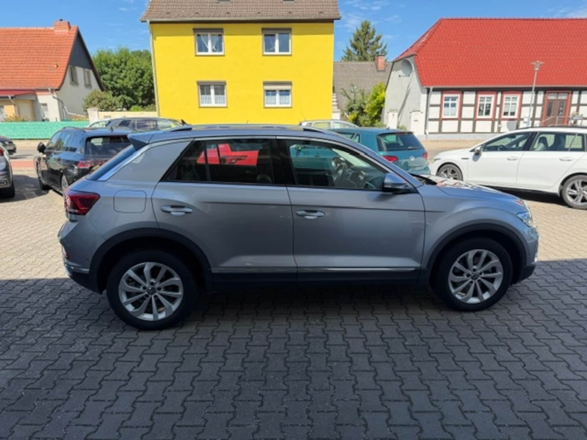 Volkswagen T-Roc Style