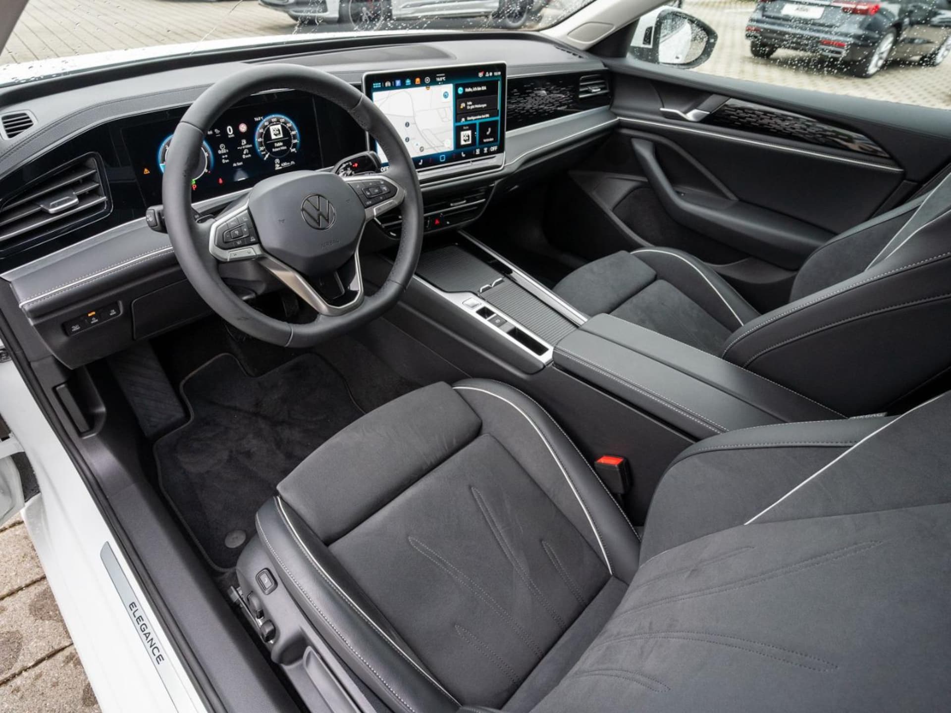 Volkswagen Passat Elegance