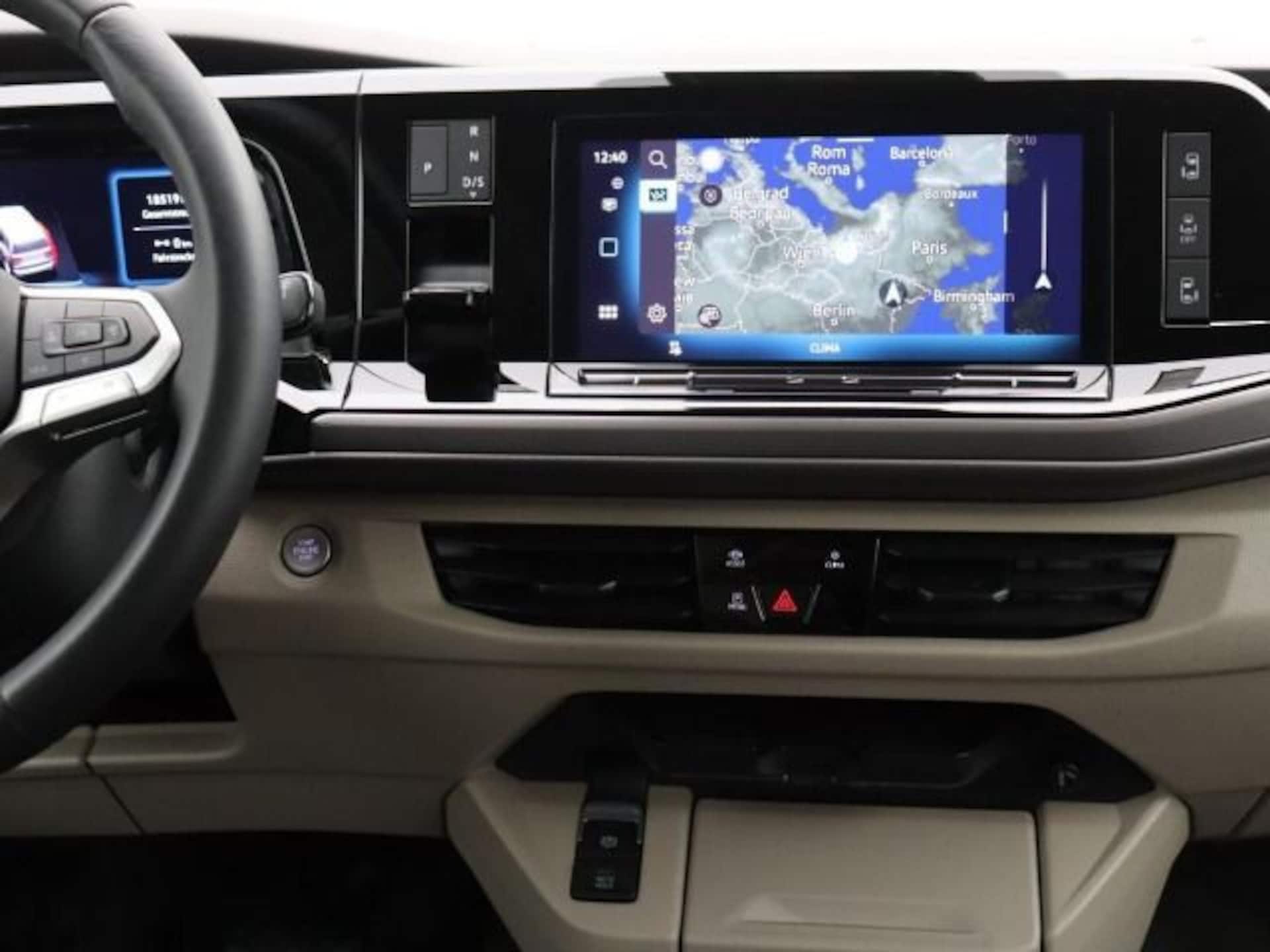 Volkswagen Multivan Basis-Modell