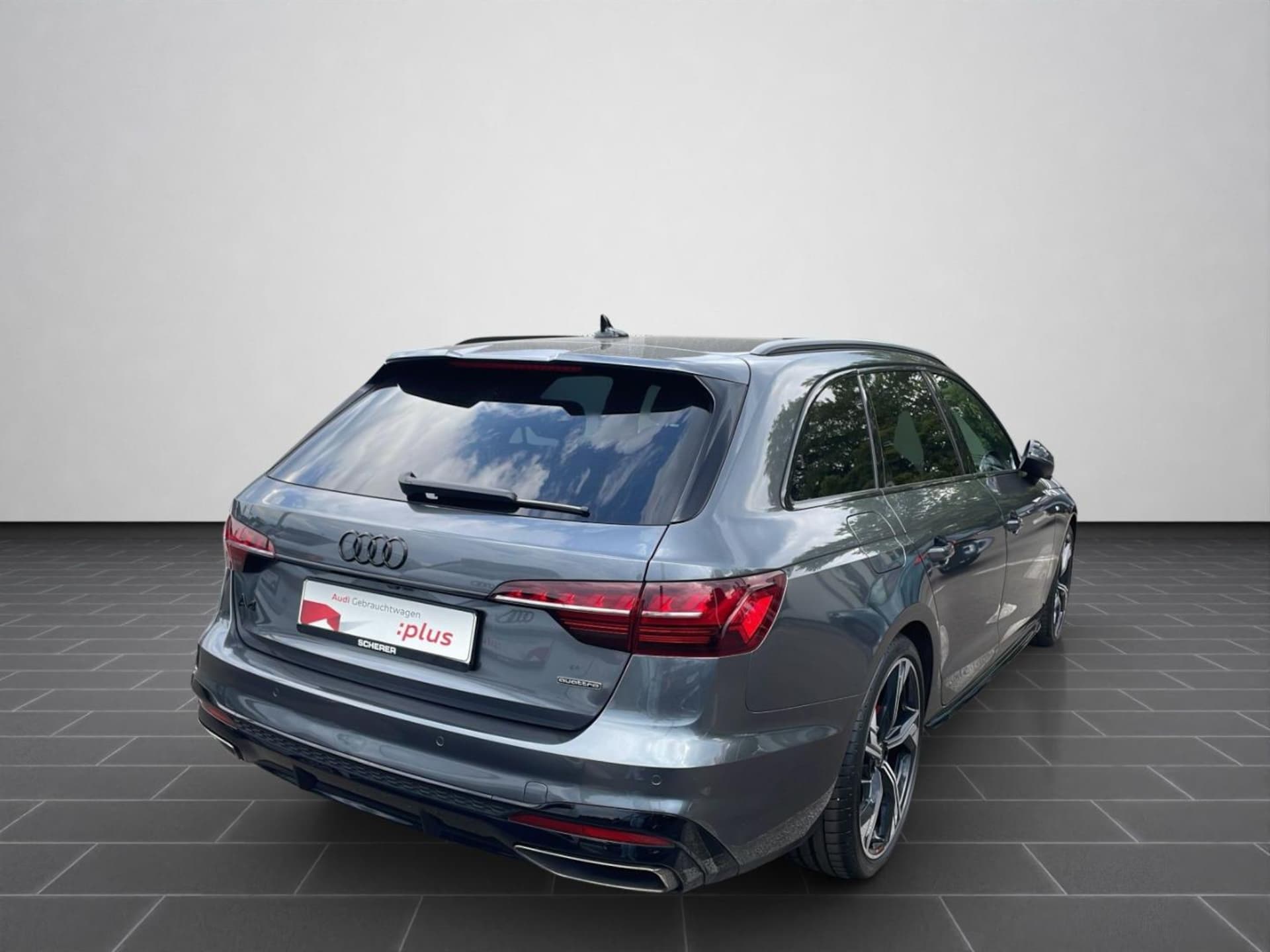 Audi A4 Avant S line