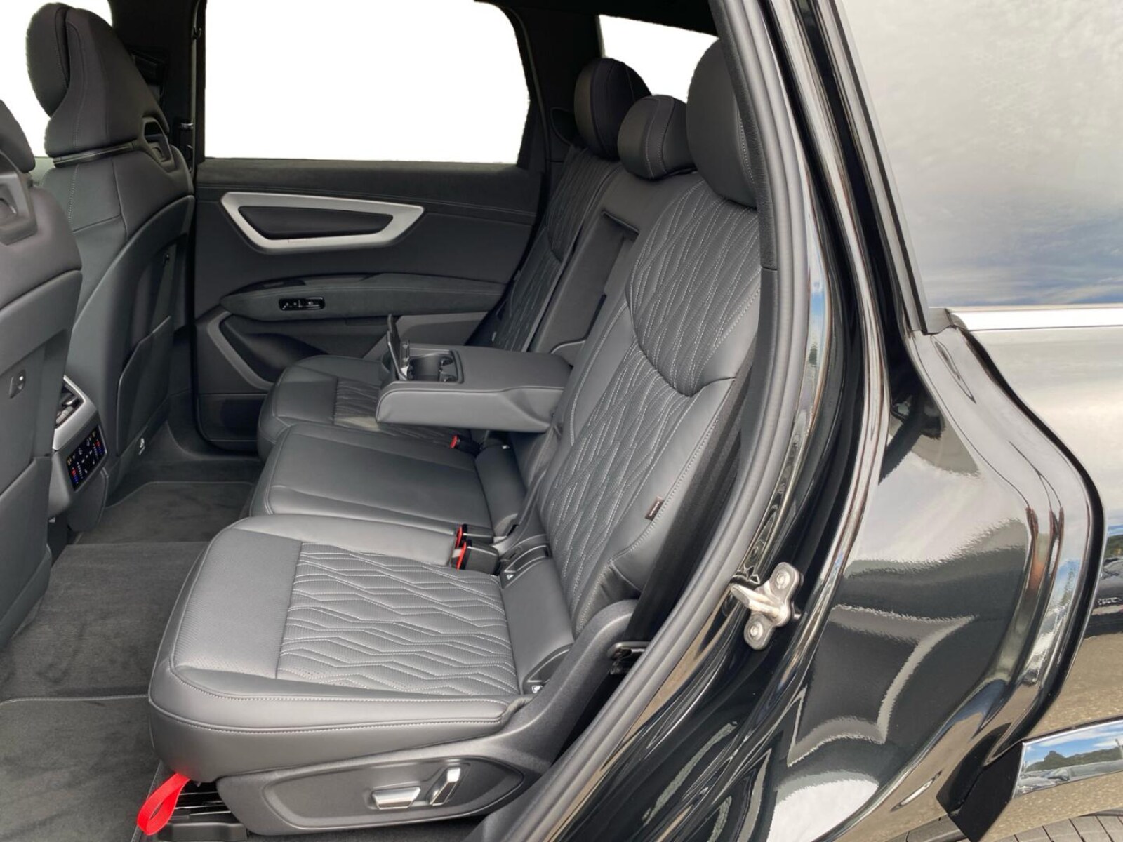 Audi Q7 – Bild 10